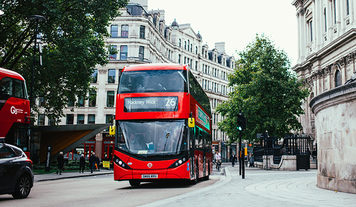 Monthly Car Rental London: A Smart Transportation Option for Longer Stays